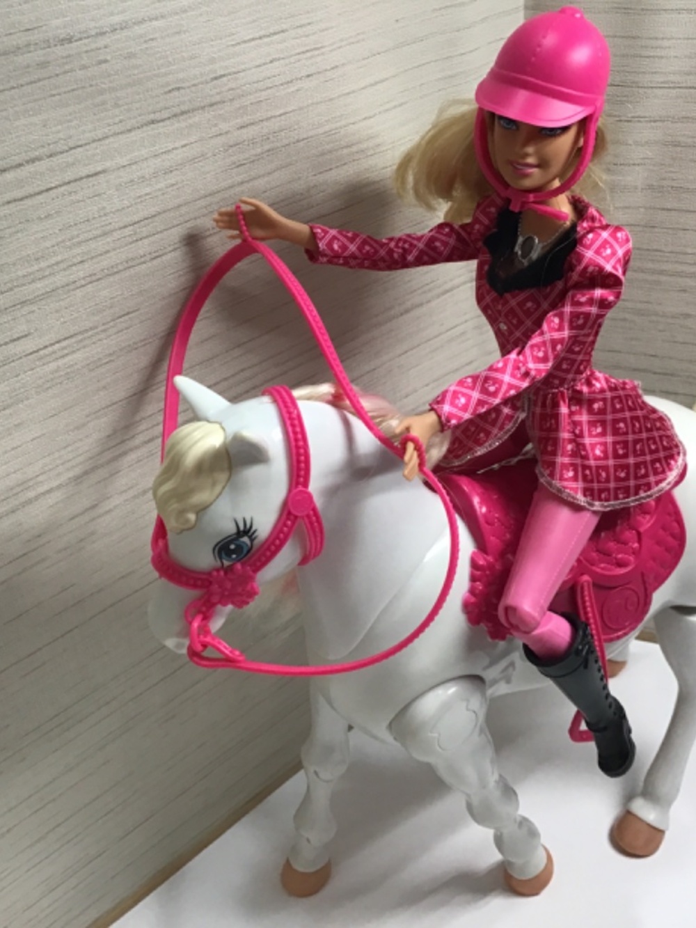 2013 Barbie Doll Pony Tale Sister Horse - Picture 9 of 10